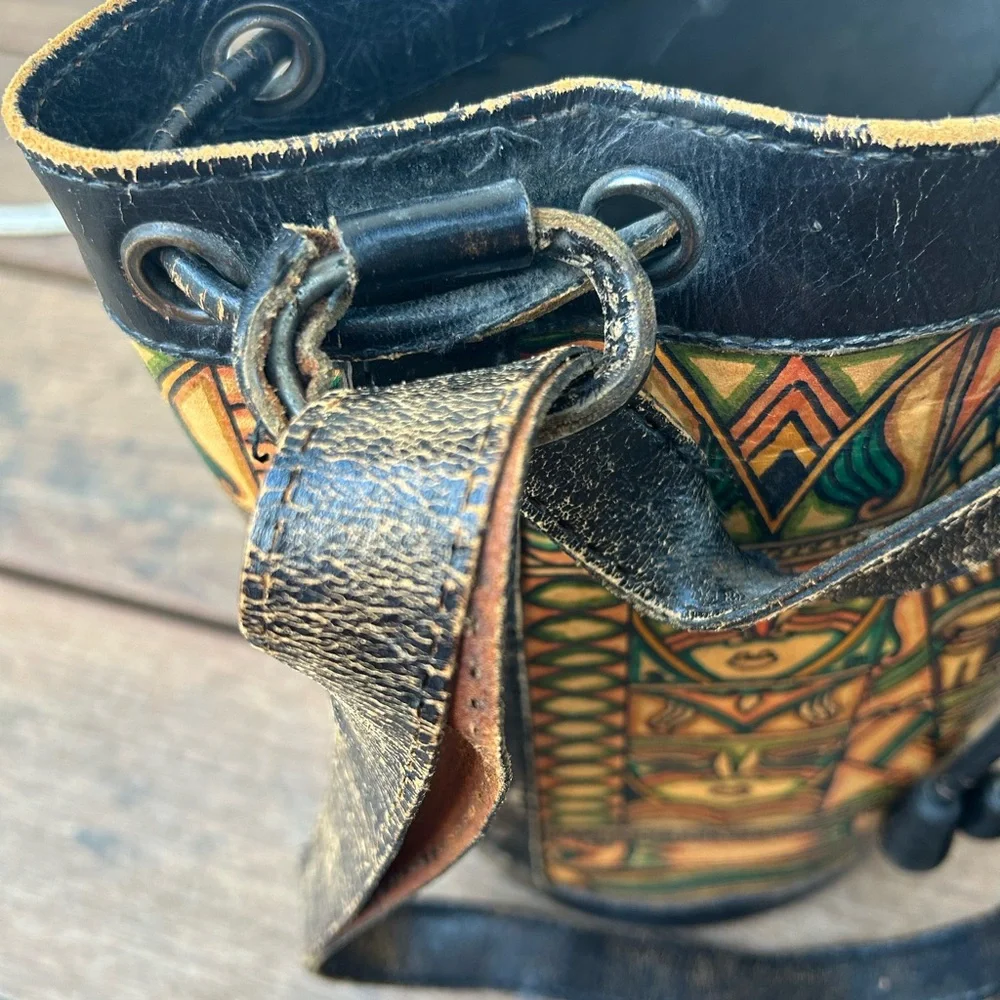 Vintage 70's Leather Sling Hippy Bucket Handbag Purse BOHO Tribal Drawstring Bag